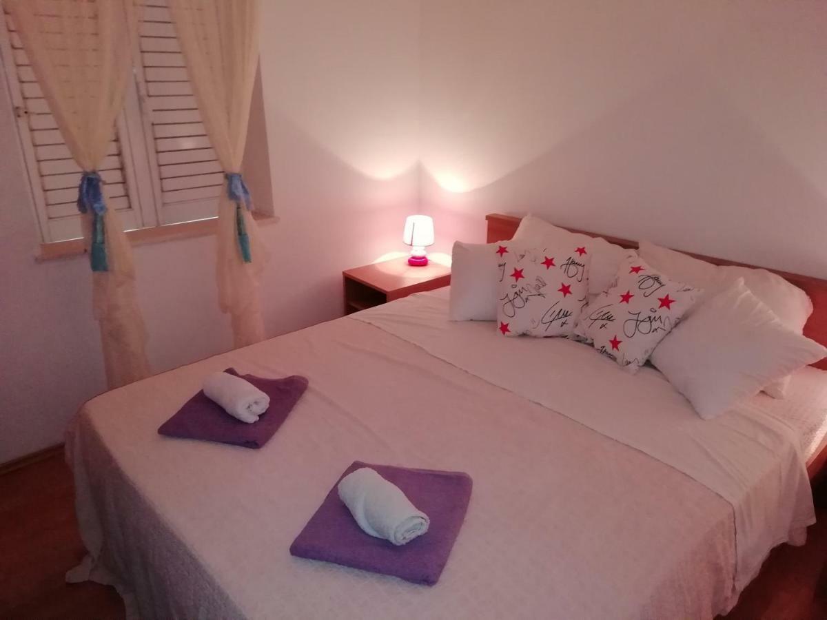 Apartman Radic ストン エクステリア 写真